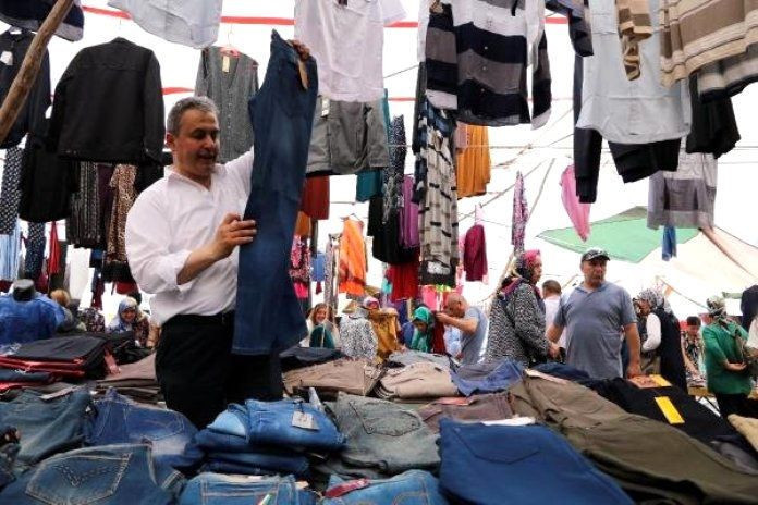 Böylesini görmediniz! Hafta içi belediye başkanı, hafta sonu pazarcı oluyor - Resim: 3