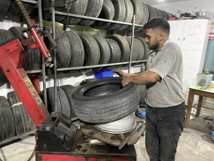 TEM Düzce geçişinde çok ilginç olay! 20 aracın lastiği aynı anda patladı - Resim: 1