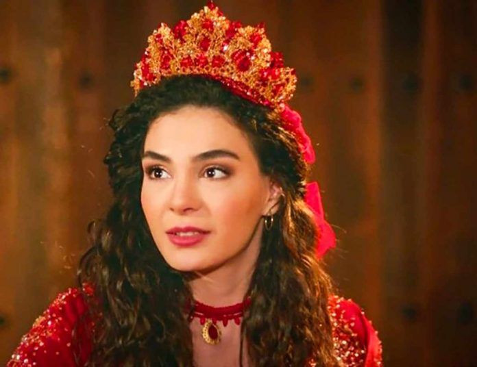 Sette Hercai'nin yıldızı Ebru Şahin krizi! Güvenliklere müdahale etti - Resim: 1