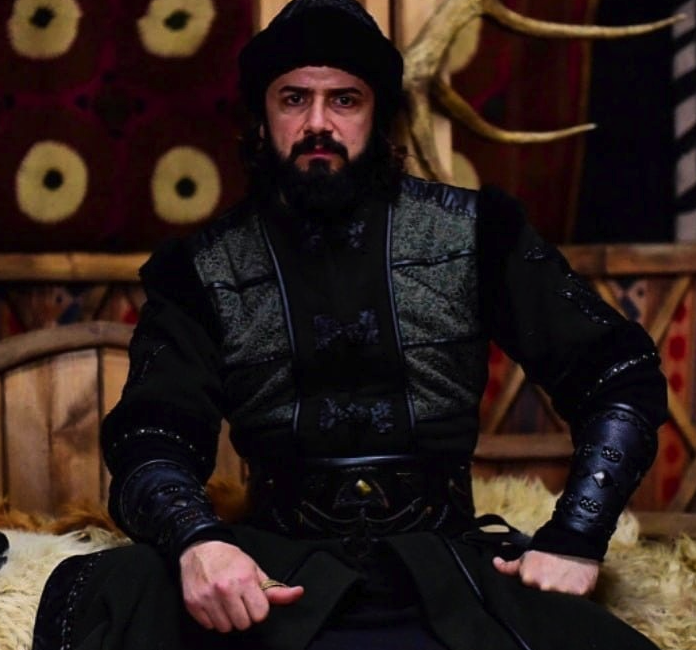 Oyuncu Cem Uçan, Cumhurbaşkanı Erdoğan hakkında öyle şeyler söyledi ki yer yerinden oynadı - Resim: 3