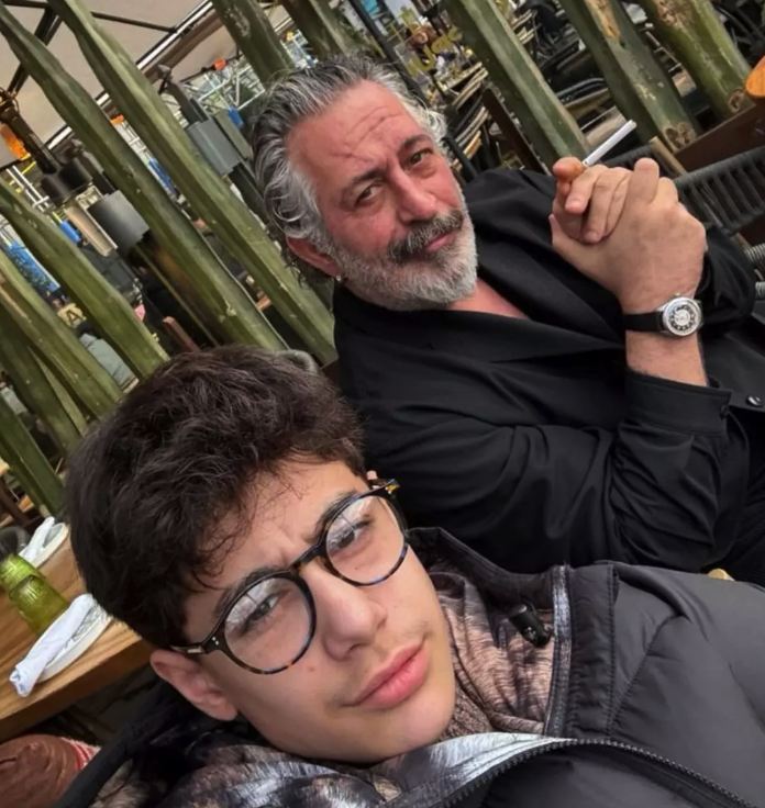 Cem Yılmaz'ın oğlu Kemal büyüdü! Son halini görenler inanamadı - Resim: 4