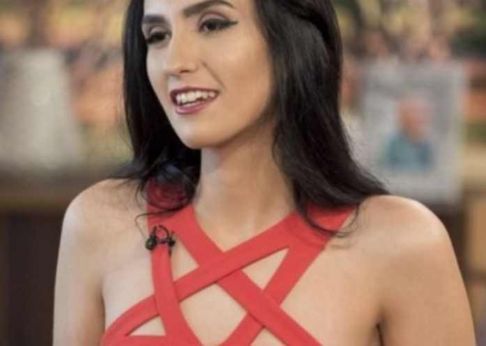 Bekaretini satılığa çıkarmıştı! Şoke eden gerçeği itiraf etti - Resim: 1