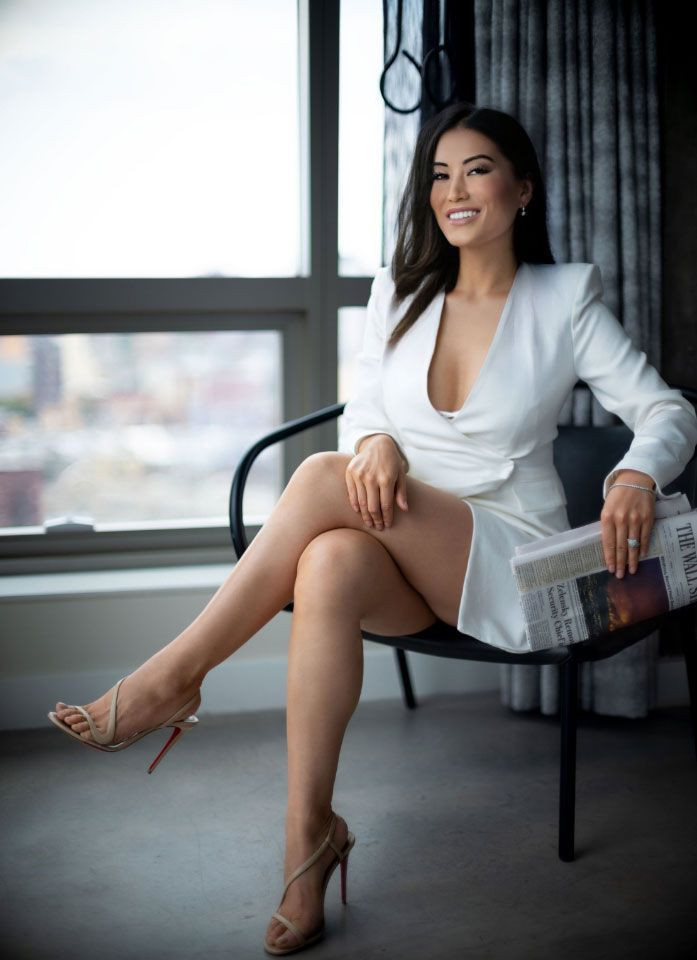 Bankacılara hizmet veriyor! Eskort kız haftada 1 milyon TL kazanıyor! - Resim: 1