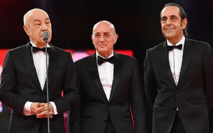 Kanser olan Özkan Uğur'un son durumu! Mazhar Alanson açıkladı - Resim: 1