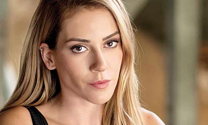 Kimse bunu beklemiyordu! Sinem Kobal'ı yıkan haber - Resim: 1