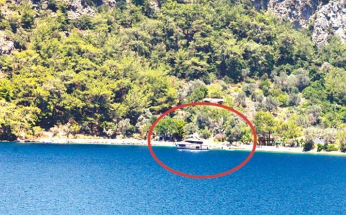 Şahan Gökbakar Marmaris'teki evinin iskelesi için 'TRT'ye isyan etti: İftira! - Resim: 1