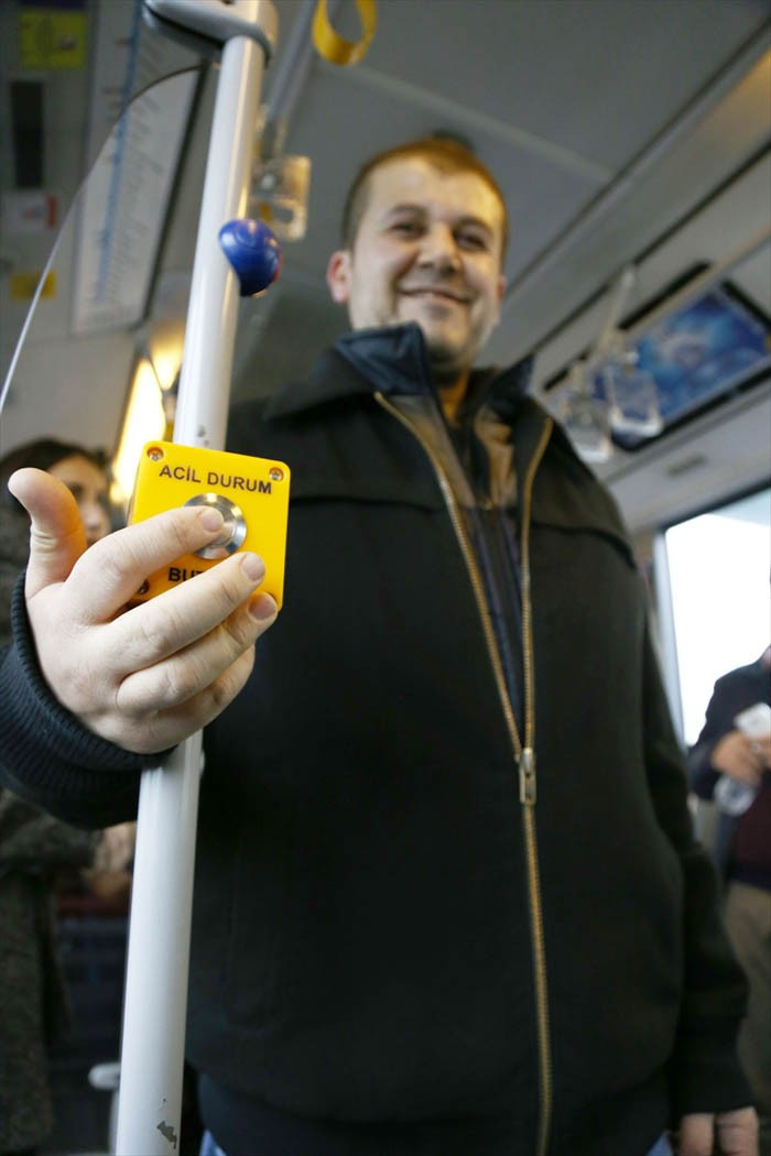 Panik butonlu metrobüsler sefere başladı - Resim: 3