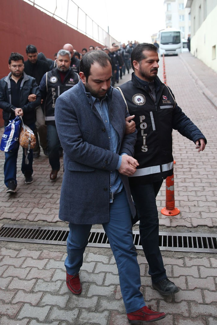 Yeni FETÖ dalgası ihraç edilen öğretmenler, eski sağlıkçılar var - Resim: 2