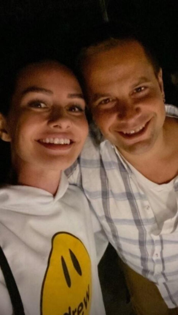 Doktorlar dizisinin yıldızları Yasemin Özilhan Yağmur Atacan 14 yıl sonra bir araya geldi - Resim: 2