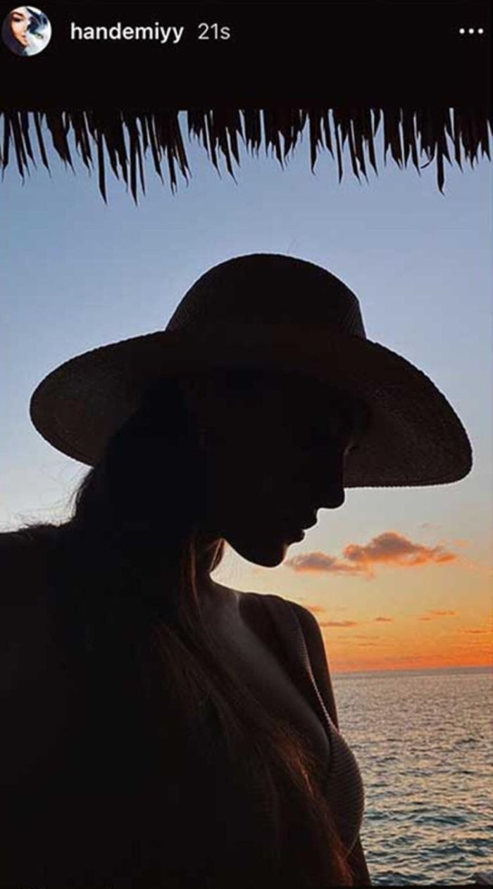 Sen Çal Kapımı yıldızları Hande Erçel Kerem Bürsin baş başa tatili bedavaya getirdi - Resim: 3