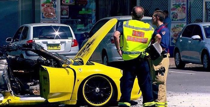 Ferrari bir anda alev aldı saniyeler içinde... - Resim: 4