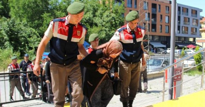 Cinayetin arkasında yasak aşk çıktı! Eşim ve gelinimi ahırda... - Resim: 2