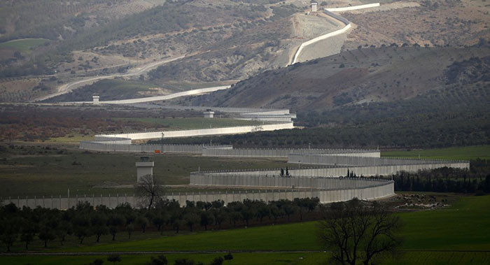 Suriye sınırına örülen ‘duvar’ bitti ‘kulekol’lar yükseliyor - Resim: 4
