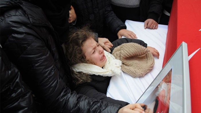 Minik Duru'yu annesi anlattı! Sürekli el sallıyor - Resim: 3