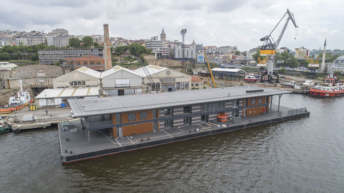 2008'de sulara gömülmüştü! Şimdi yerine 'yüzen'i yapıldı - Resim: 4