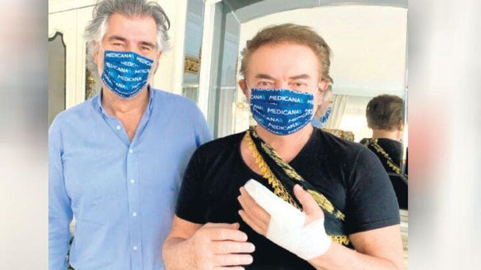 Kaza geçirdi eşi İBB'ye isyan etti! Orhan Gencebay'ın doktoru konuştu: Ellerini... - Resim: 4