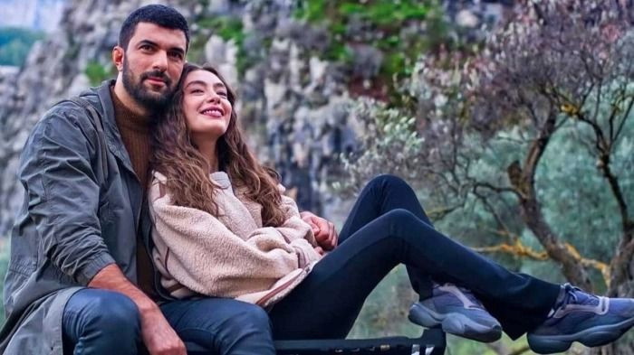 Sefirin Kızı'nın başrolü Engin Akyürek ısrarlara dayanamadı binler akın etti - Resim: 1