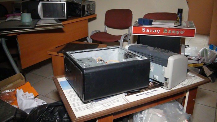 FETÖ'nün deposundan bakın ne çıktı! - Resim: 4