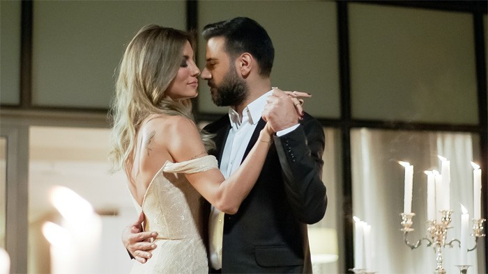 Çağla Şikel'den aşk açıklaması - Resim: 2