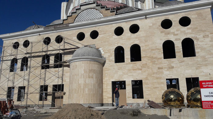 Bursa'da 13 milyon liraya satılık 'kelepir' cami - Resim: 2