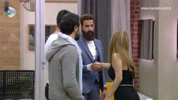 Kısmetse Olur Tuğçe Yımaz kimdir meğer evde biriyle... - Resim: 2