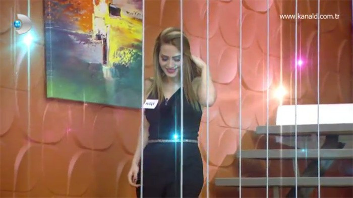 Kısmetse Olur Tuğçe Yımaz kimdir meğer evde biriyle... - Resim: 3