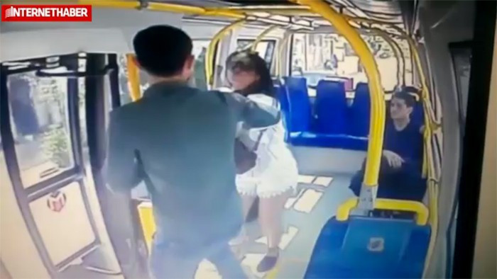 Şortlu kız Asena Melisa Sağlam'a tacizin şok görüntüleri çıktı - Resim: 3