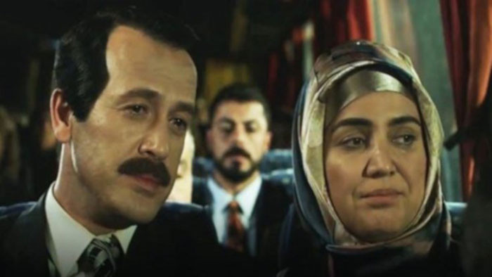 Reis filminde Emine Erdoğan'ı oynamıştı Özlem Balcı AK Parti'den aday oldu - Resim: 1