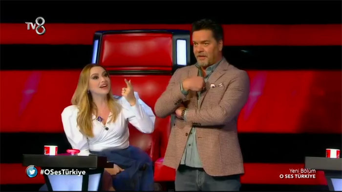 O Ses Türkiye'de aşk mı var Beyazıt Öztürk Hadise'ye çıkma teklif etti - Resim: 1