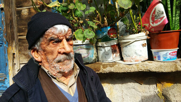 Çocukluğunu, komşularını ve annesini bir pencerede yaşatıyor  - Resim: 2