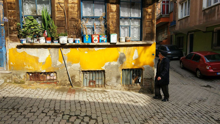 Çocukluğunu, komşularını ve annesini bir pencerede yaşatıyor  - Resim: 4