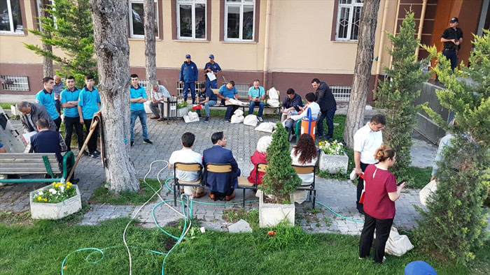 Niğde Adliyesi'nde yangın olay yerinden görüntüler  - Resim: 1