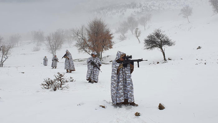Diyarbakır Lice'de jandarma caminin minaresinde öyle bir şey buldu ki... - Resim: 2