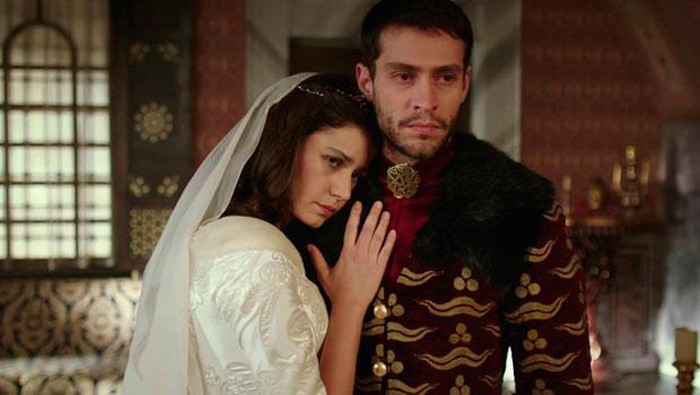 Kösem bombası! Beren Saat gidecek yerine o gelecek - Resim: 4