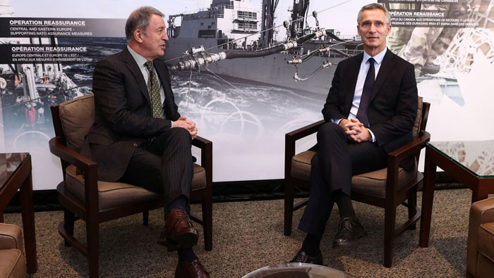 Hulusi Akar niye 'böyle' giyiniyor? Genelkurmay normal diyor ama... - Resim: 1