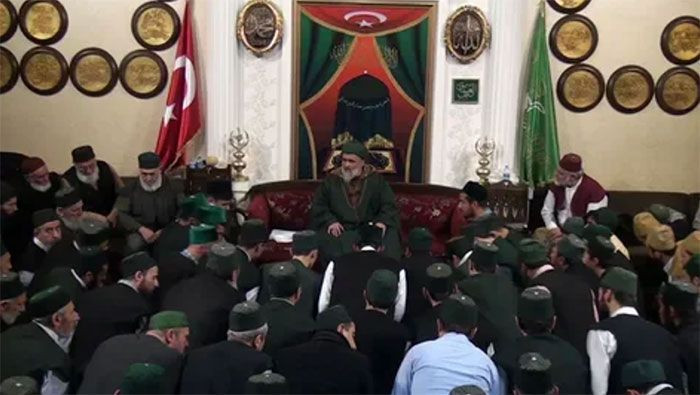 Optimar'dan bomba anket! 'Tarikatlar kapatılsın' diyenlerin oranı zirve yaptı! AK Parti'de son durum - Resim: 1