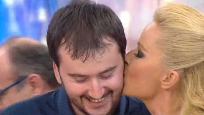 Müge Anlı ile Tatlı Sert'in canlı yayınına kardeşi çıktı Müge Anlı'nın kardeşi herkesi şaşırttı - Resim: 4