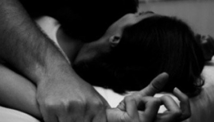 Tecavüz edip çırılçıplak uyuya kaldı üstene polise yakalandı ama... - Resim: 4