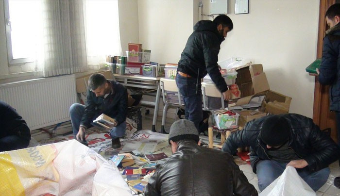 FETÖ'nün deposundan bakın ne çıktı! - Resim: 1