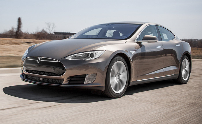 Tesla model S elektrikli taksi İstanbul'da! 100 km'de 9 lira yakıyor - Resim: 2