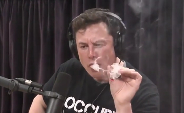 Elon Musk Youtube canlı yayınında marihuana (esrar) içti o görüntüler - Resim: 4