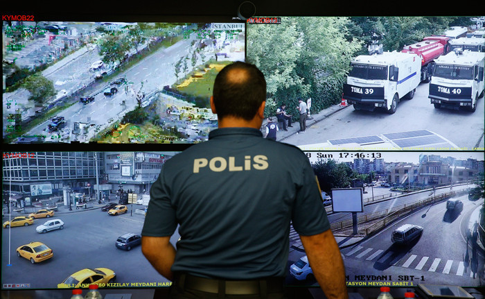 Polis seçim için teyakkuzda saniye saniye takip edildi - Resim: 3