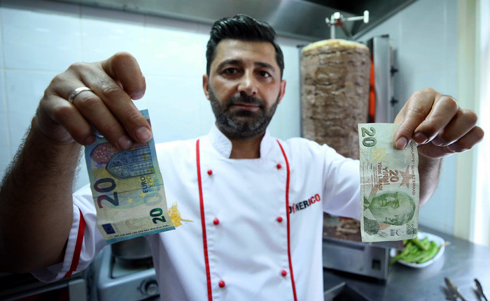 Bu lokantada 1 avro 1 TL'ye sabitlendi - Resim: 3