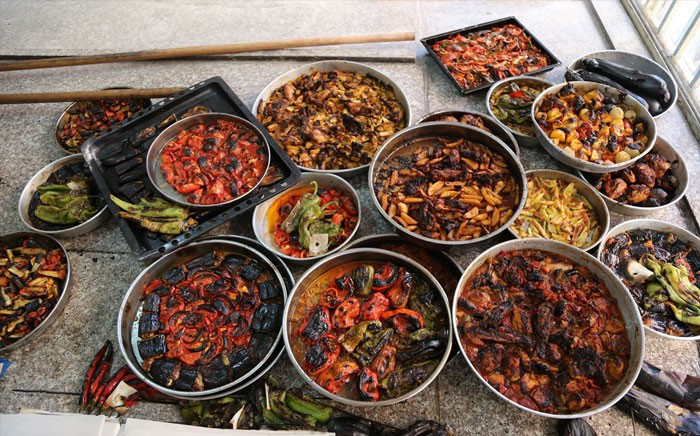 Şanlıurfa yemekleri görenlerin ağzını sulandırıyor - Resim: 1