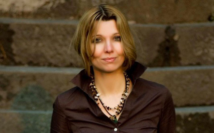 Elif Şafak yıllar sonra itiraf etti: Biseksüelim... - Resim: 1