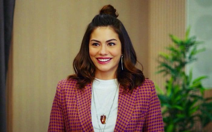 Show TV Alev Alev'le büyük çıkış yakaladı Demet Özdemir Hazar Ergüçlü kapıştı - Resim: 3