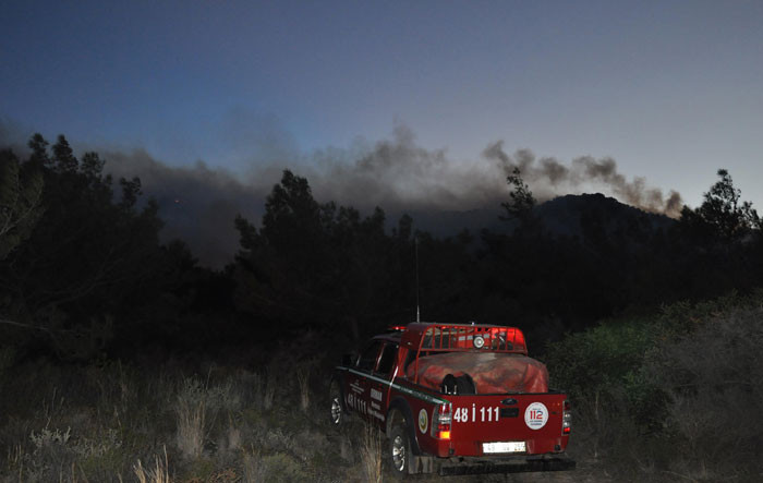 Datça'da orman yangını! Sahilde başladı dağın zirvesine çıktı - Resim: 3