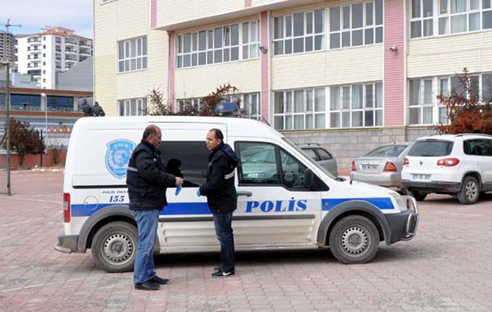 FETÖ'nün okulunda bulundu! Görevliler fark edince... - Resim: 3