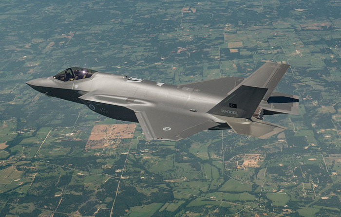 Türk F-35’lerinin ilk uçuşu görüntülendi! - Resim: 3