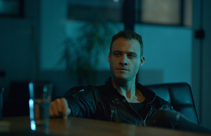 Yaşamayanlar dizisinin 3'ncü bölüm tanıtımı yayınlandı! Dmitry ortalığı fena karıştıracak - Resim: 1